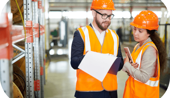Managers avoiding common risk assessment mistakes by working collaboratively